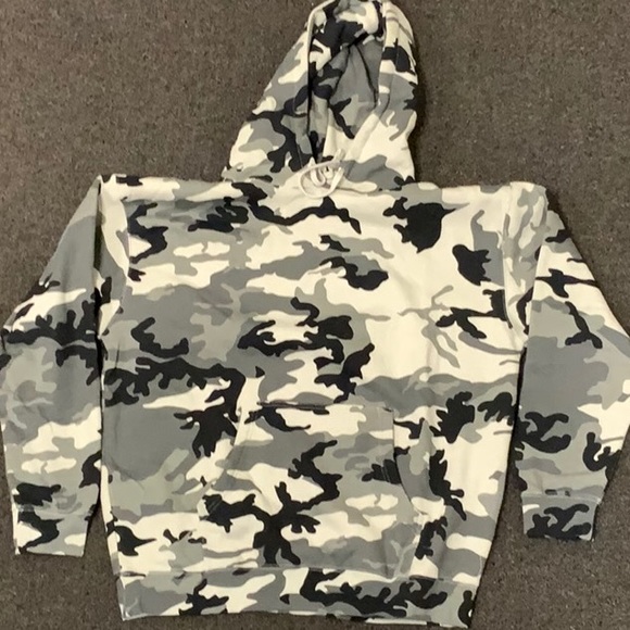 winter camo hoodie